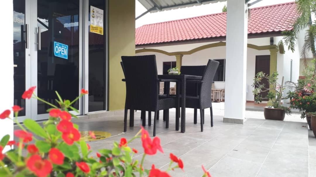 The Nutshell Chalet Langkawi Pantai Cenang  Exterior foto